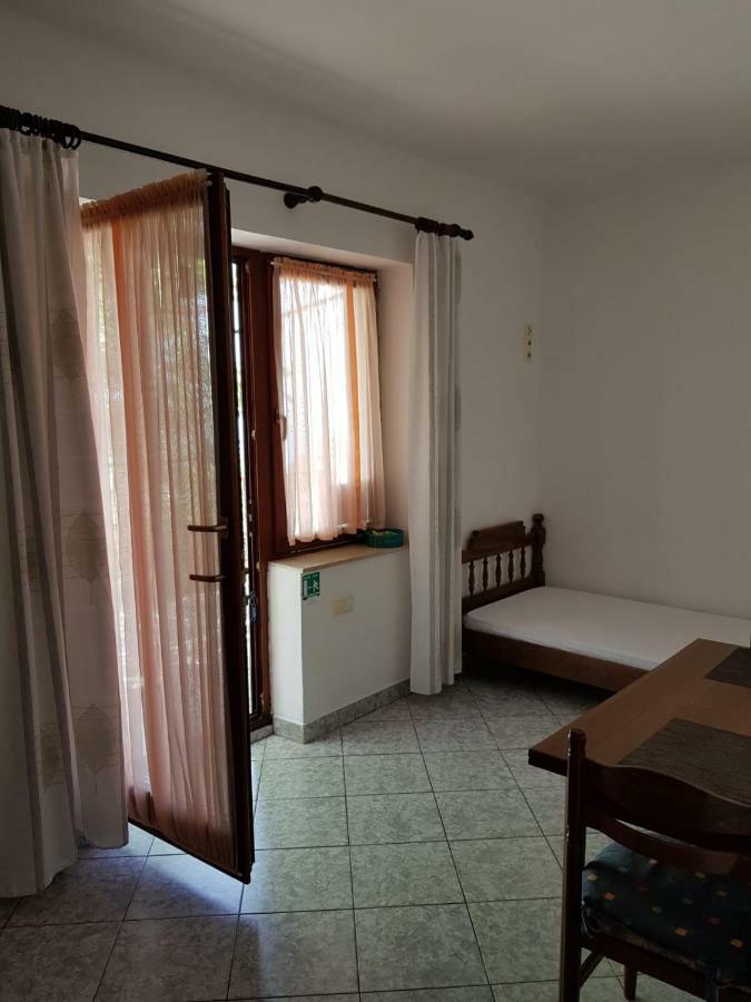 Apartments Josica 塞尼 外观 照片